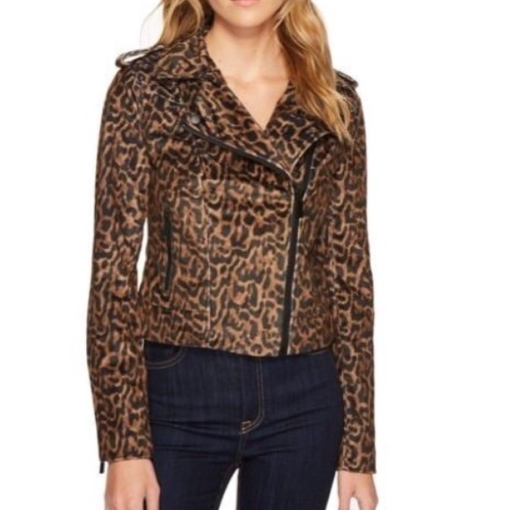 ROMEO & JULIET COUTURE Leopard Print Moto Jacket - Picture 7 of 8
